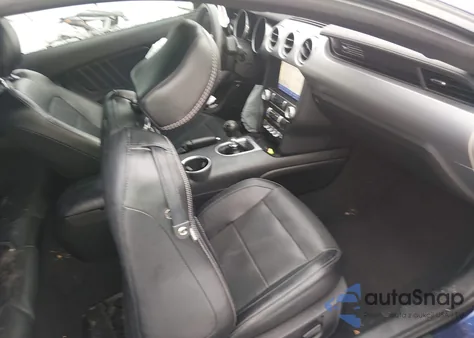 2020 Ford Mustang Ecoboost Premium Fastback z USA, uszkodzony, nr VIN 1FA6P8TH3L5129451